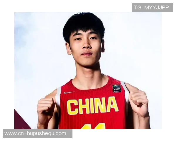 2025年耐克峰会精彩回顾中国球员张博源表现亮眼贡献6分2板1断1助